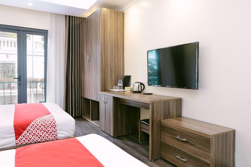 Oyo 562 Halong Legend Hotel Ha Long Zewnętrze zdjęcie